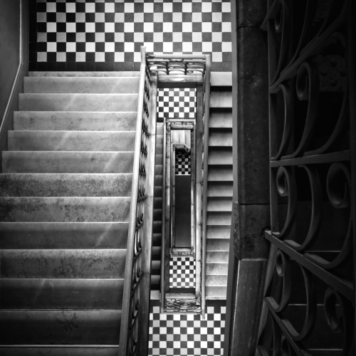 MUSE Photography Awards Silver Winner - Vertigo by Pierre Belenfant