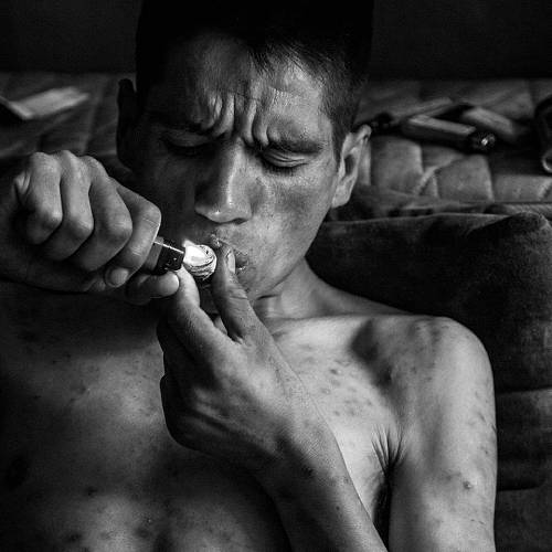 MUSE Photography Awards Gold Winner - Ser Invisible by Lucas Urenda