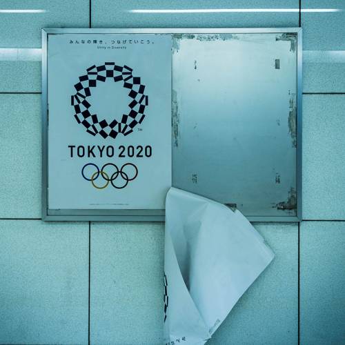 MUSE Photography Awards Silver Winner - Social Distancing Tokyo 2020 by A.F.T.Photography