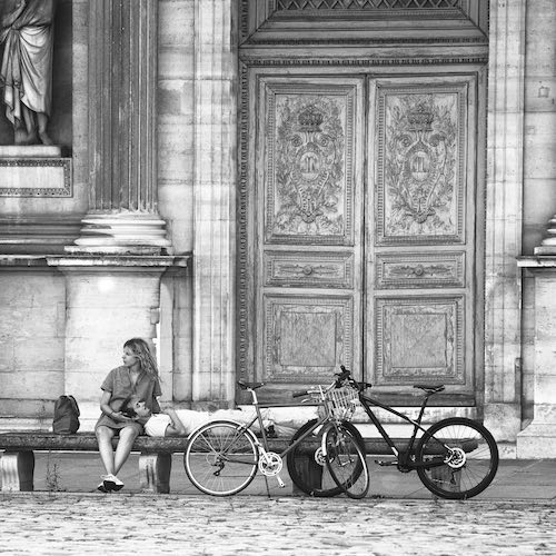 MUSE Photography Awards Silver Winner - Chilling at the Louvre by Harlowe Besset