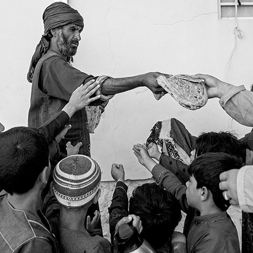 MUSE Photography Awards Gold Winner - Internally Displaced Refugees, Kandahar, Afghanistan by Adam Rountree