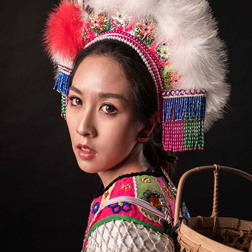 MUSE Photography Awards Gold Winner - Amies Women by EACH LEE