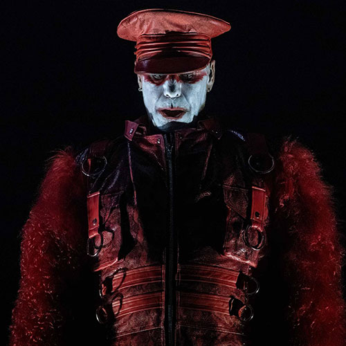 MUSE Photography Awards Gold Winner - The Red King by Alon Levin