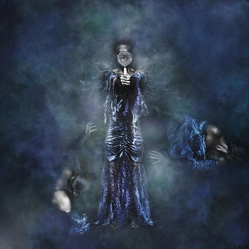MUSE Photography Awards Silver Winner - Magnifying Her Vision by Gabriela Segura