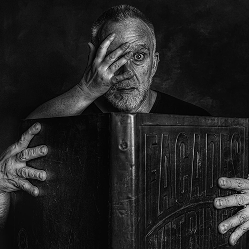 MUSE Photography Awards Category Winners of the Year Winner - Under the spell of a book by Luc De Cock