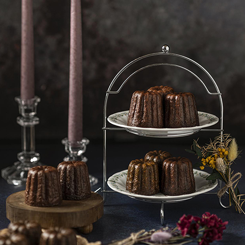 MUSE Photography Awards Gold Winner - Canele at dinner time by Masaki Ito