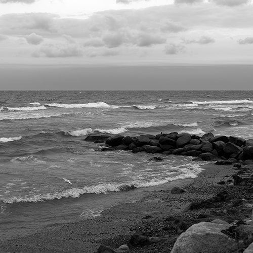 MUSE Photography Awards Gold Winner - Endless Waves by Mark Tomalla