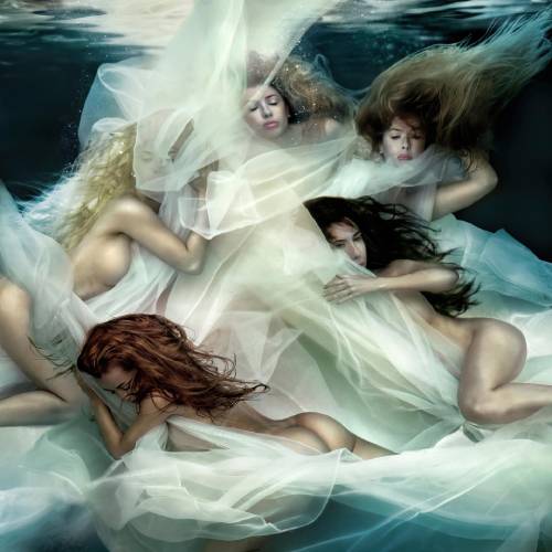 MUSE Photography Awards Gold Winner - Nyssa's reflections by Cheraine Collette