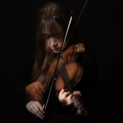 MUSE Photography Awards Gold Winner - Musicians Portraits by Agnes Branner