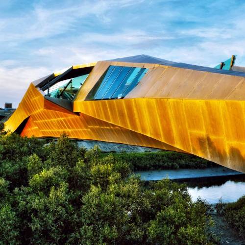 MUSE Photography Awards Gold Winner - Asymmetric Bridge by Robert Tsai
