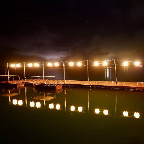  Ship of light