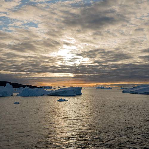 MUSE Photography Awards Silver Winner - Sunset at the Polar sea by Mark Tomalla