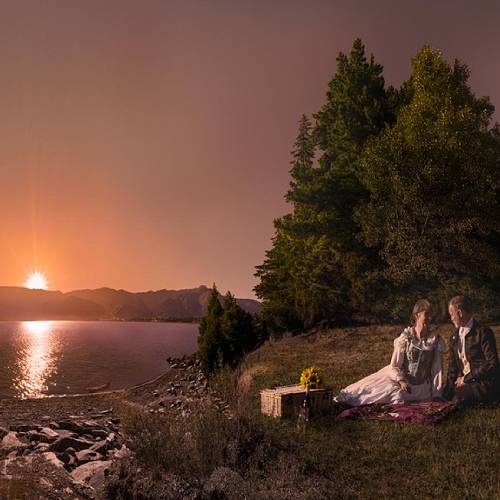 Victorian Sunrise Picnic on the shores of Lake Hawea