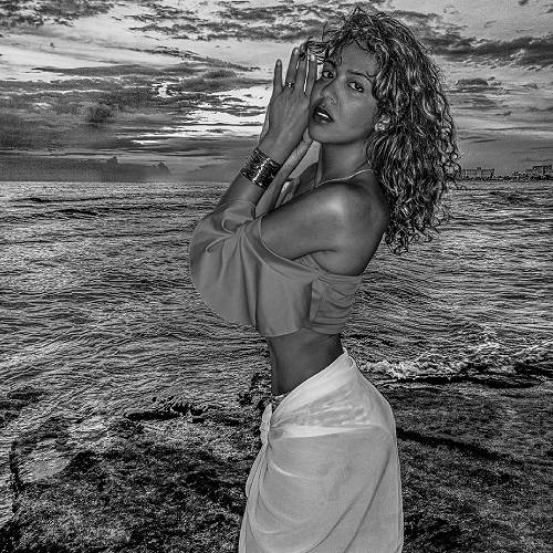 MUSE Photography Awards Gold Winner - Saharida by Jeff Zeller