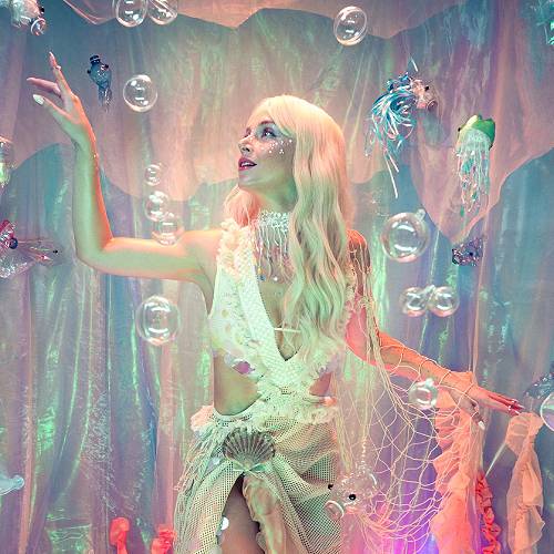 2026 MUSE Photography Winner - SelfieProject edition 12 by Veronique Duplain