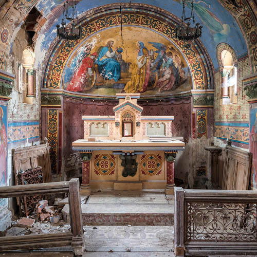 MUSE Photography Awards Gold Winner - Face to Faith by Francis Meslet