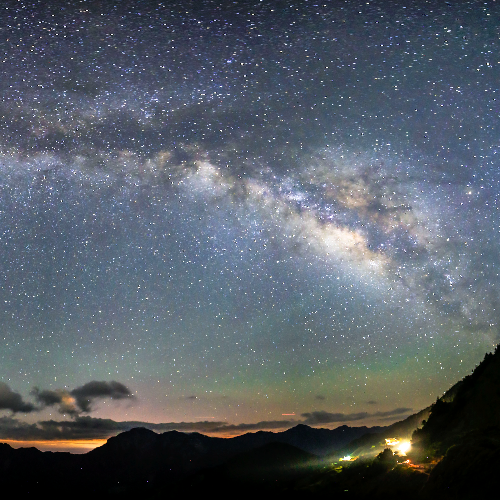 MUSE Photography Awards Gold Winner - Great bow of the sky by YU-HAN YEH
