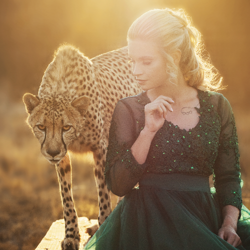 MUSE Photography Awards Gold Winner - Mike and Stephanie by Theresa Sujata Senti