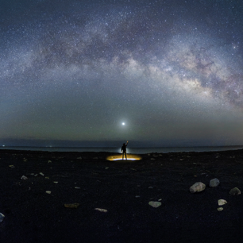 MUSE Photography Awards Platinum Winner - Starry Sky Messenger by  Ru Fang Dong