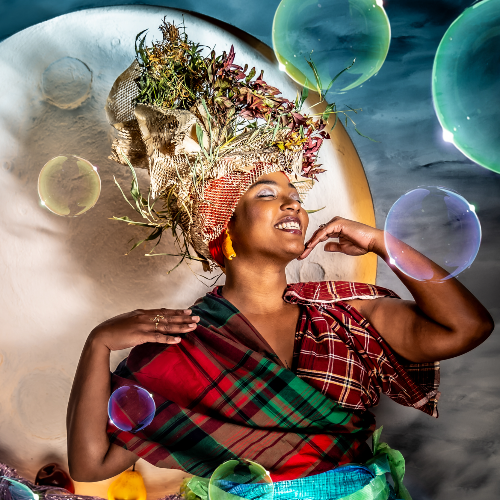 Bubble moon - Photography Winner