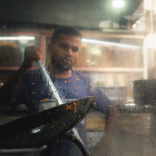 MUSE Photography Awards Gold Winner - Hustle through the haze by Krishnakumar V S