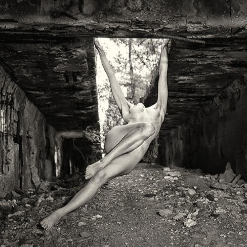 Award-winning photograph Naked form amid ruins by Eric Brunelle, 2026 MUSE Photography Awards Gold Winner