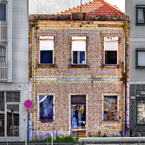 Award-winning photograph Azulejos by Glenn Goldman, 2026 MUSE Photography Awards Silver Winner