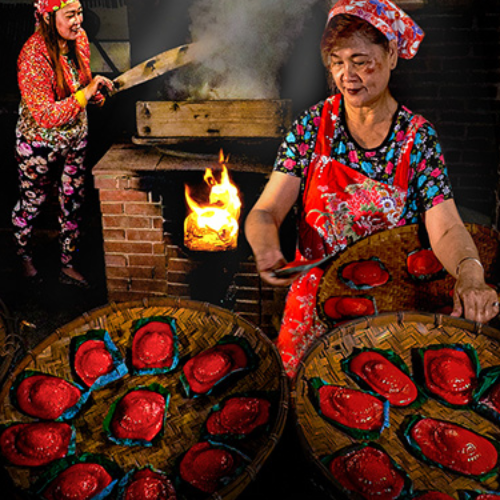 Award-winning photograph Woman making dessert by HO, WEI-CHIN, 2026 MUSE Photography Awards Gold Winner